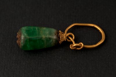 Earring by Roman
